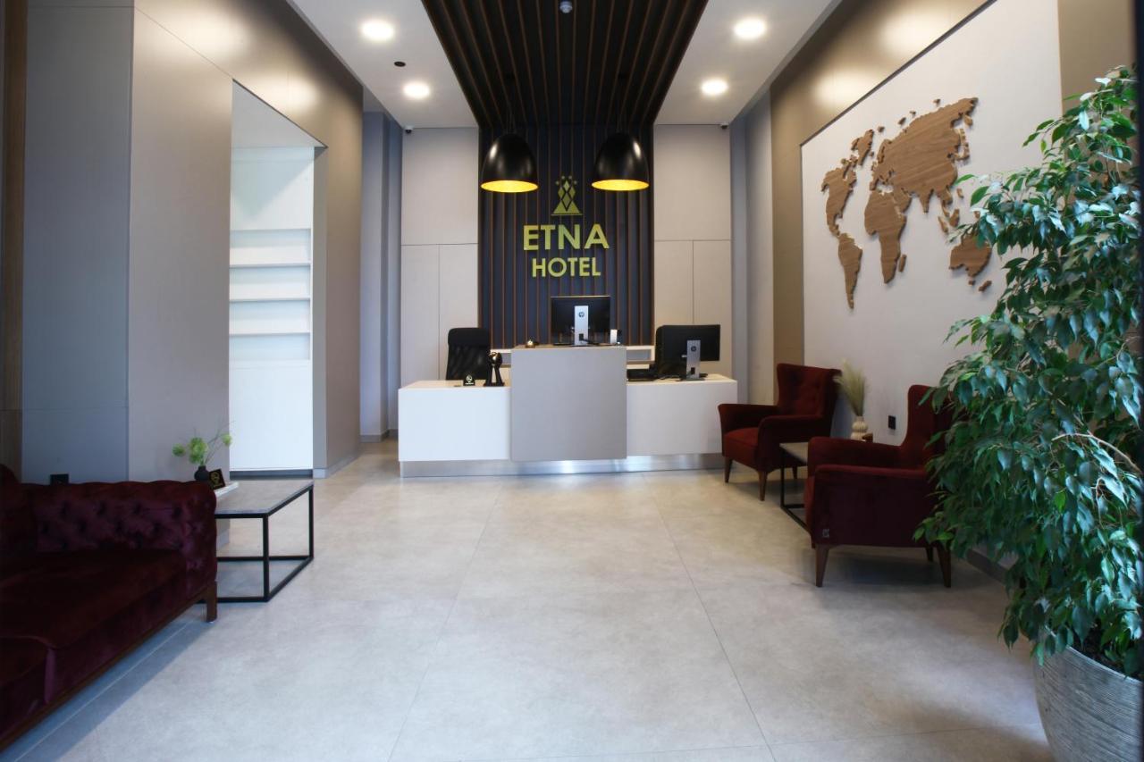 Hotel Etna Gracanica  Kültér fotó